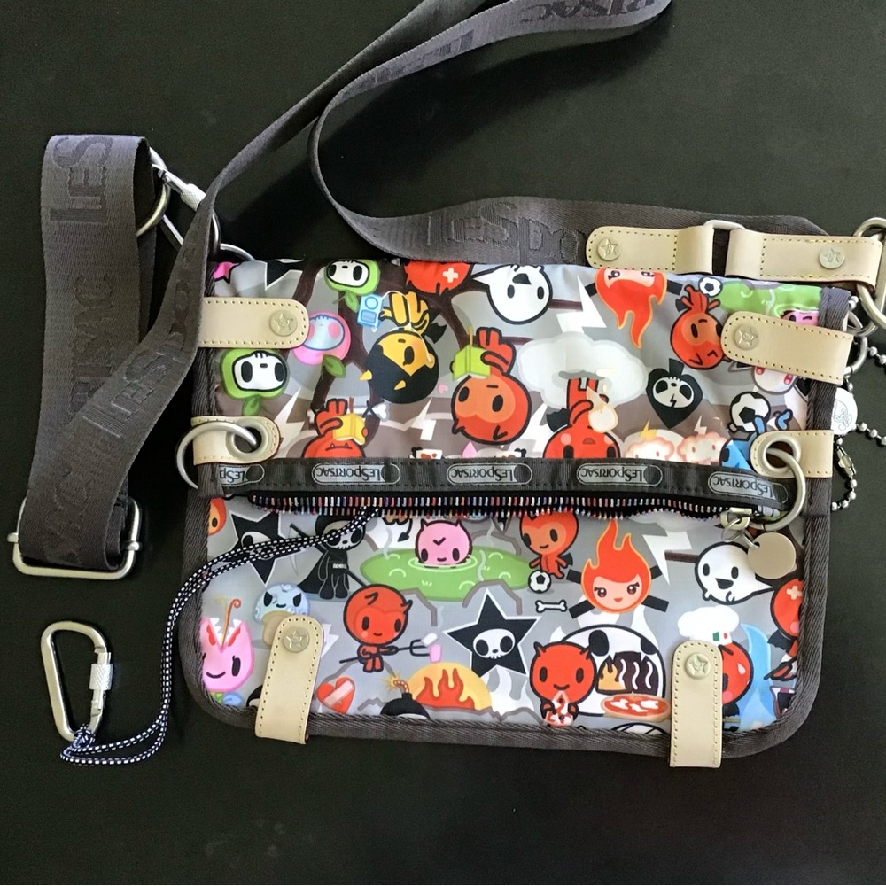 Tokidoki LeSportsac Ciao Ciao Crossbody Bag
Mini Hell Design
No Bag Charm
NWT